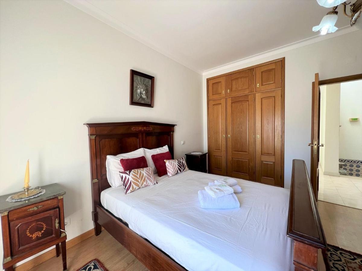 Lagos Typical House By Homing Bagian luar foto